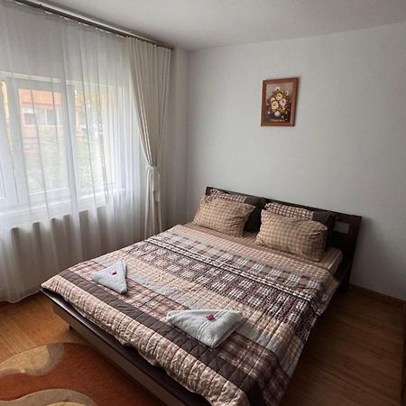 Apartament 3 Camere Otopeni Exterior foto